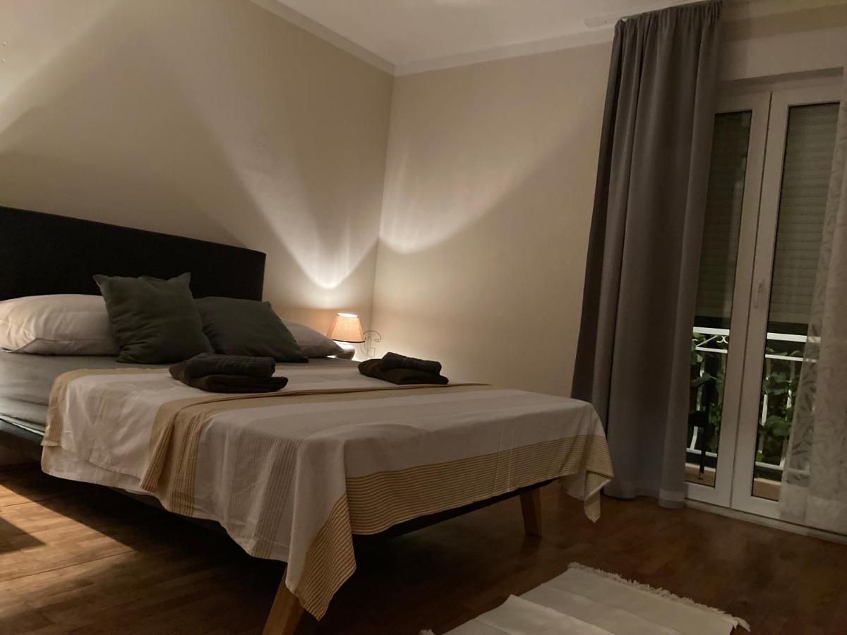 Guest House Adria Dugi Rat Ngoại thất bức ảnh